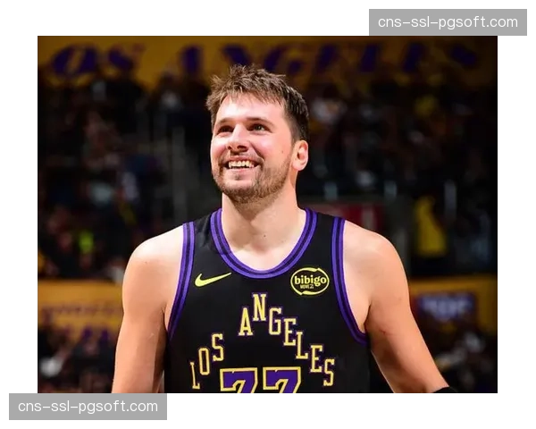 恩比德、亚历山大、东契奇入选三月东西部月最佳球员