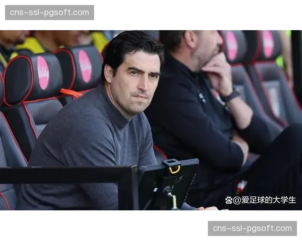 专访伯恩茅斯主帅伊劳拉：谈论小球会的生存哲学与战术坚持